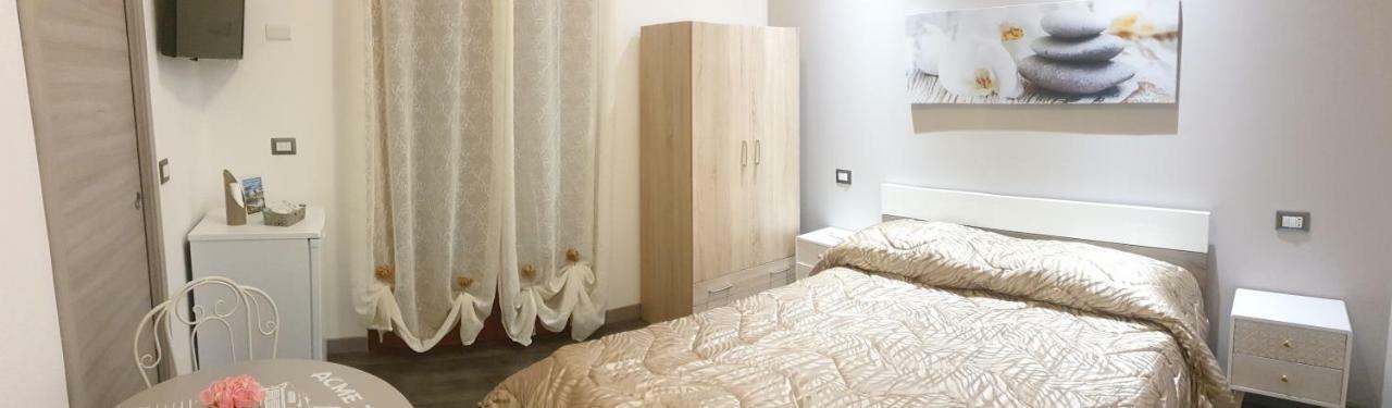 T-Room โตรเปอา ภายนอก รูปภาพ